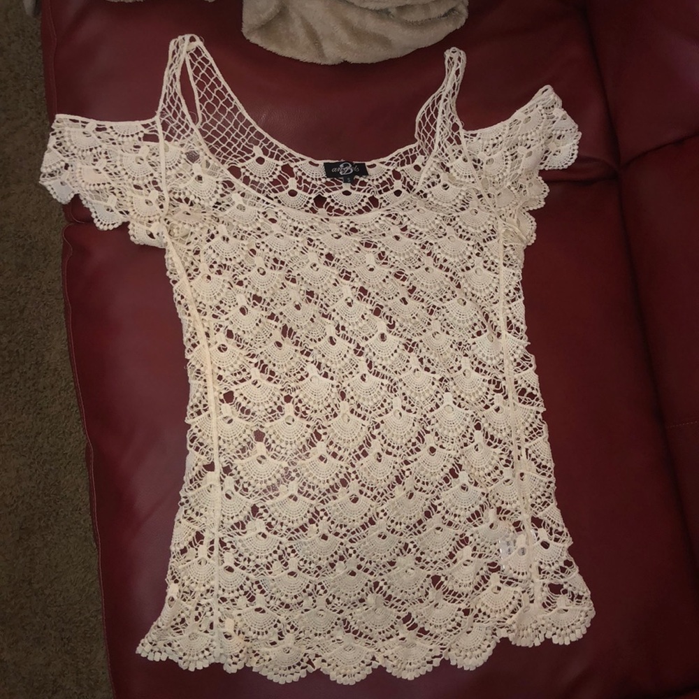 Women’s dress shirt
